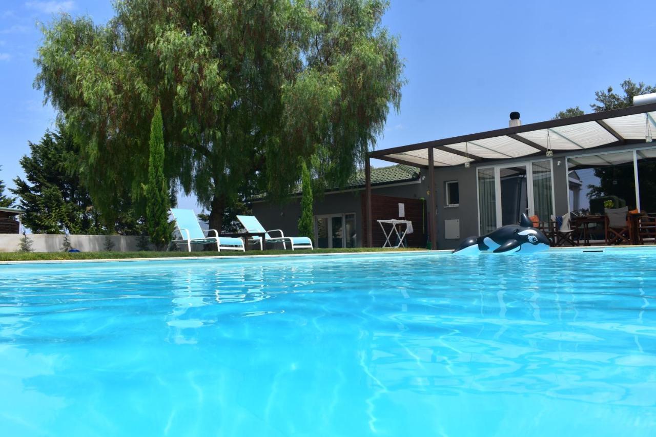 Pool Guesthouse Corinth 外观 照片